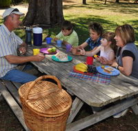 Naracoorte Caves Camping and Accomodation - Australian Destinations
