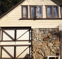 Peanuts Funny Farm - Australian Destinations