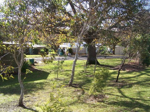 Dunkeld Caravan Park - Australian Destinations 2
