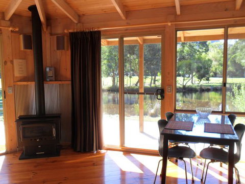 Grampians Chalets - Australian Destinations 5
