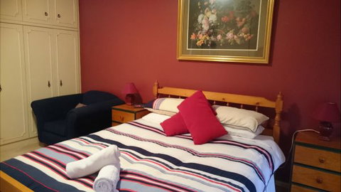 Prospect Place - Australian Destinations 3