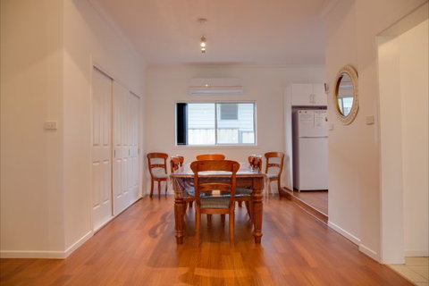 Sapphire Cottage - Australian Destinations 12