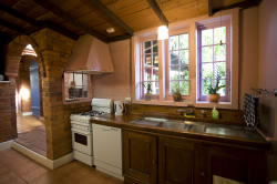 Florennes Heritage Cottage - Australian Destinations 1