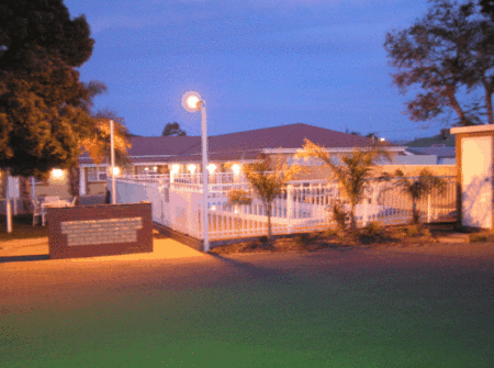 Charles Rasp Motor Inn and Cottages - Australian Destinations