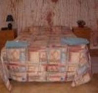Radeka Downunder Underground Motel And Backpackers Inn - Australian Destinations