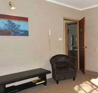 Alanvale Apartments  Motor Inn - Australian Destinations