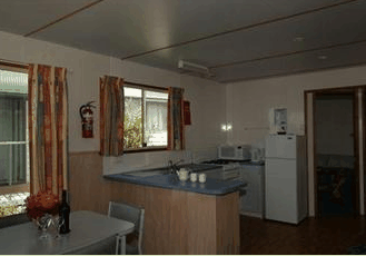 Bicheno Cabins And Tourist Park - Australian Destinations 1