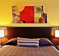 Governor Macquarie Motor Inn - Australian Destinations