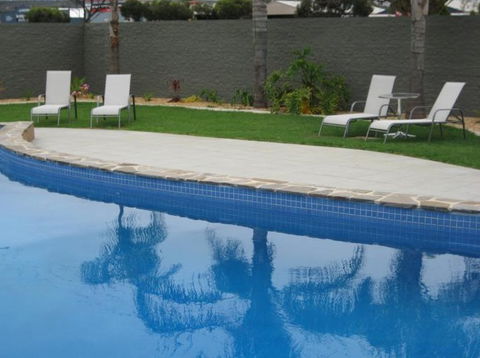 Adelaide Road Motor Lodge - Australian Destinations 2