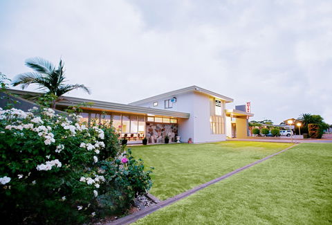 Adelaide Road Motor Lodge - Australian Destinations 3