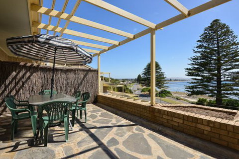 Breeze At The Bay - Australian Destinations 0