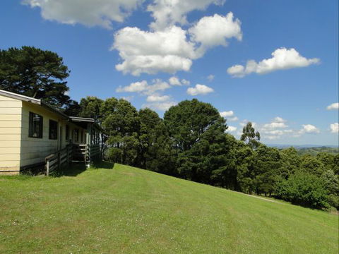 Allambee Camp - Australian Destinations 5