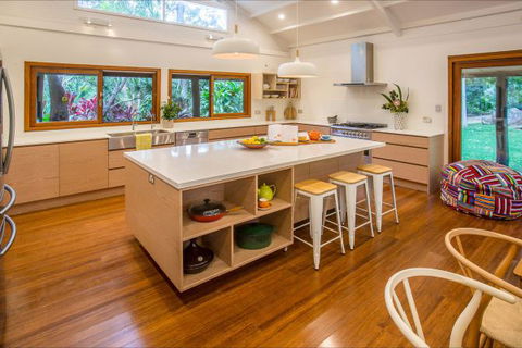 Apalie Retreat - Australian Destinations 7