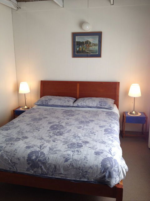 Avaleigh Elms Farmstay - Australian Destinations 3