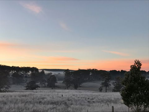 Avaleigh Elms Farmstay - Australian Destinations 8