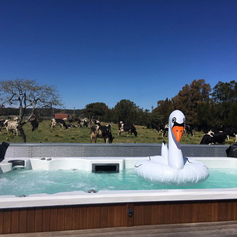 House Of Apples - Australian Destinations 0