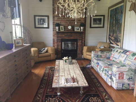 House Of Apples - Australian Destinations 4