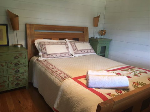 House Of Apples - Australian Destinations 5