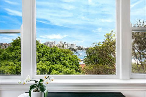 New Beach Apartment - Australian Destinations 9