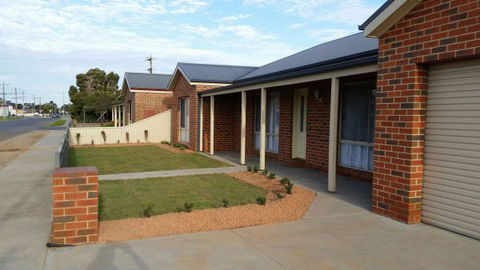 Numurkah Self Contained Apartments - Australian Destinations 0