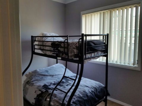Numurkah Self Contained Apartments - Australian Destinations 3