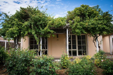 Olive House Accommodation Kimba - Australian Destinations 0