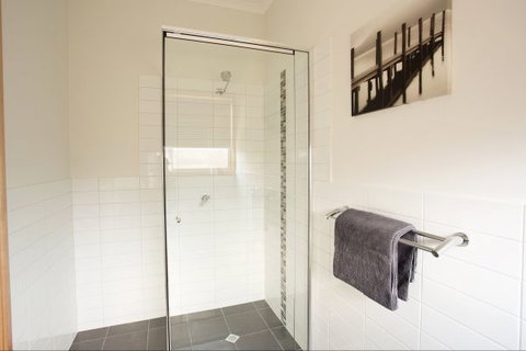 RED FIN Part Of BLUE FIN HOLIDAY HOMES - Australian Destinations 7