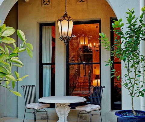 The Suites, Villa Belgravia - Australian Destinations 9
