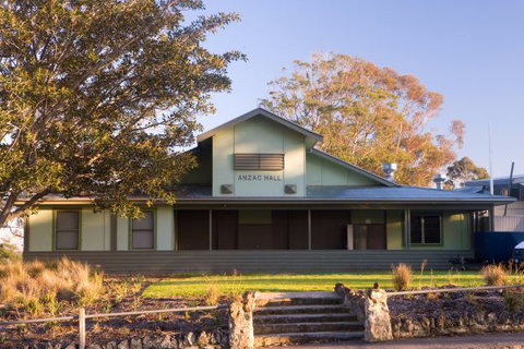 Urban Camp Melbourne - Australian Destinations 0