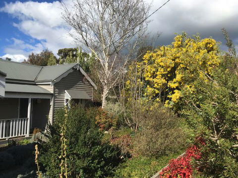 Valley View Cottage - Australian Destinations 4