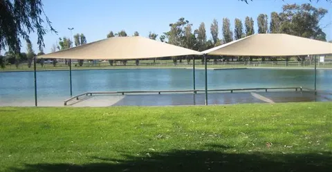 Millicent Lakeside Caravan Park - Australian Destinations 8