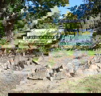 Adelong Golden Gully Caravan Park - Australian Destinations