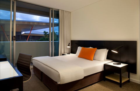 Adina Apartment Hotel Perth - Mounts Bay Road - Australian Destinations 1
