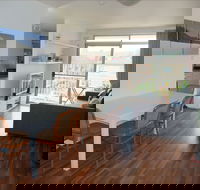 Beach Stay Mona Vale - Australian Destinations