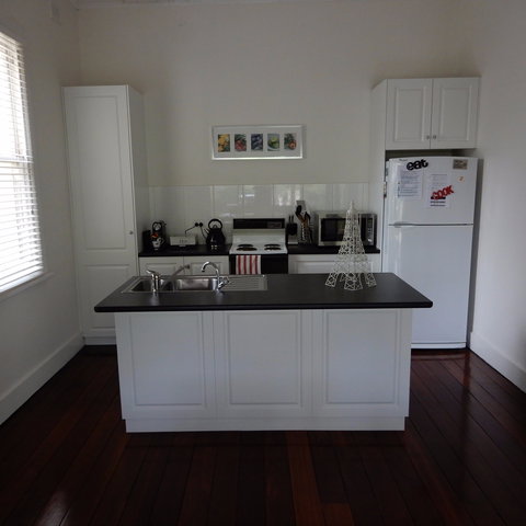 Dot's House - Australian Destinations 2