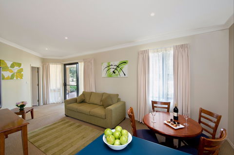 Leisure Inn Pokolbin Hill - Australian Destinations 1