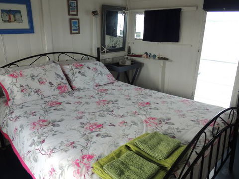 PS Federal Retreat Goolwa - Australian Destinations 5