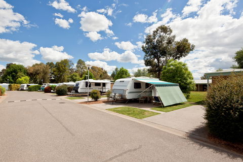 RACV Cobram Resort - Australian Destinations 4