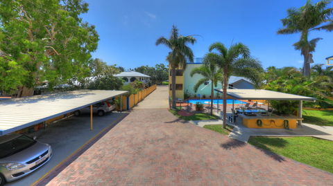 Sky View Units - Australian Destinations 4