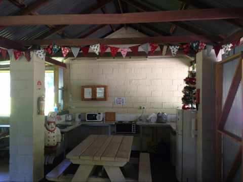 Yackandandah Holiday Park - Australian Destinations 2