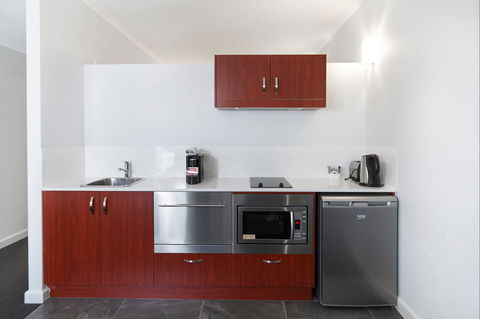 Abode Narrabundah - Australian Destinations 2