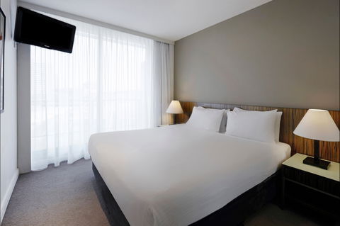 Adina Apartment Hotel Sydney Darling Harbour - Australian Destinations 5