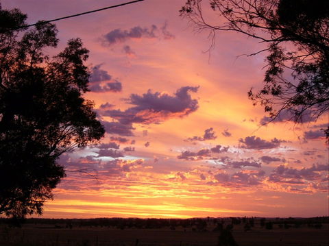 A Sunset View Bed And Breakfast - Australian Destinations 0