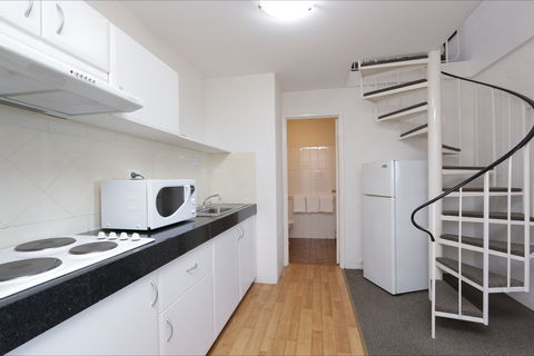 Atrium Hotel Mandurah - Australian Destinations 7