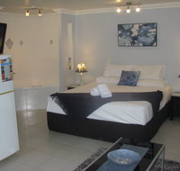 Charm City Motel - Australian Destinations