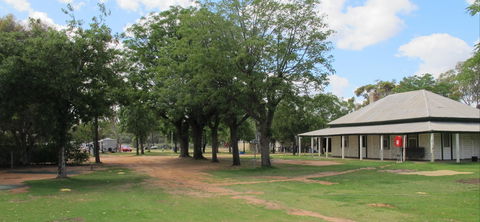 Fort Courage Caravan Park - Australian Destinations 2