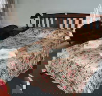 Miranda Lodge - Australian Destinations