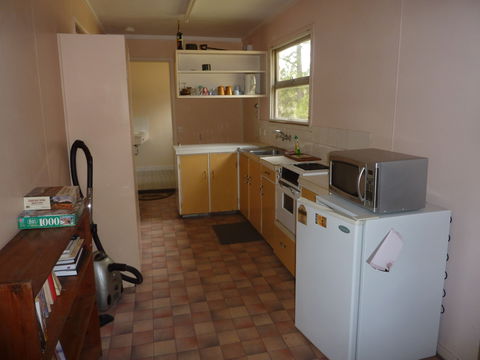 Acacia Cottages - Australian Destinations 1
