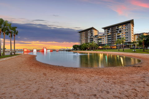 Astra Apartments NT - Australian Destinations 1