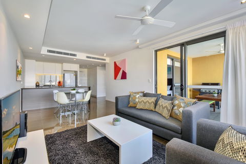 Astra Apartments NT - Australian Destinations 2